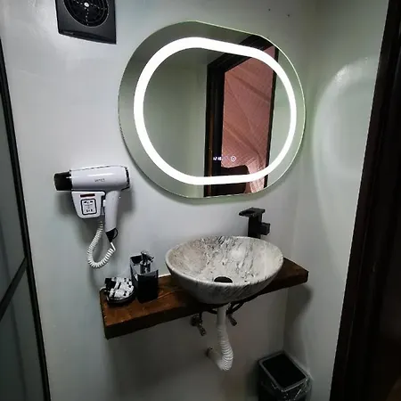 Apuseni Glamping Retreat *