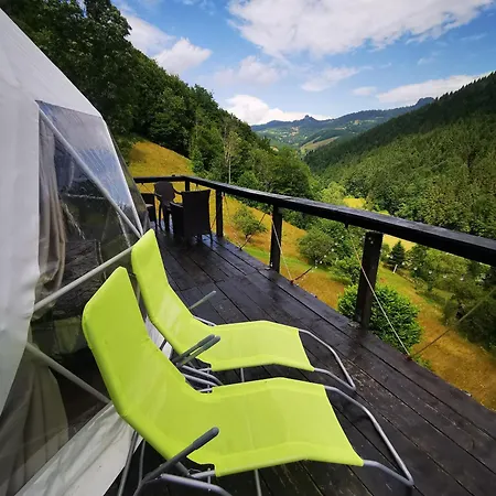 Apuseni Glamping Retreat